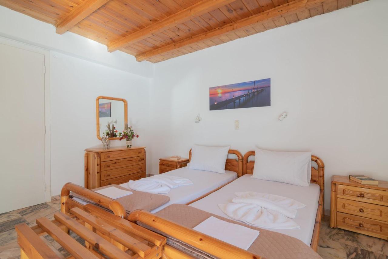 Agnadi Sea View Apartments Alikanás Eksteriør bilde